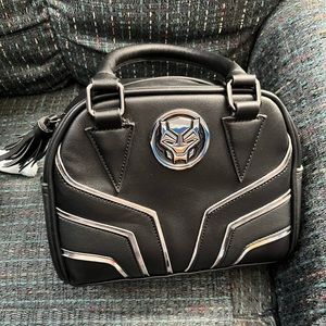 Bioworld Marvel Black Panther Purse
